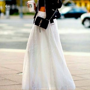Zara Woman Eyelet Maxi Skirt nwt
